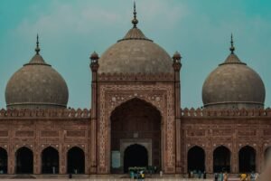Badshahi Mosque Lahore red sandstone architecture